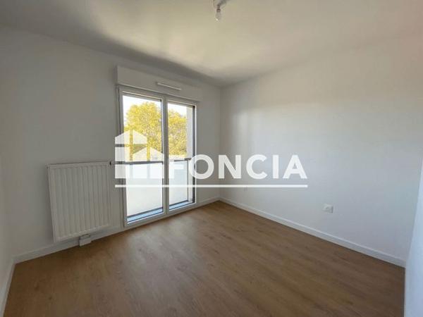 Location Appartement 3 pièces 60.87 m² - 27 RUE SOUSSILLON Reims 51100