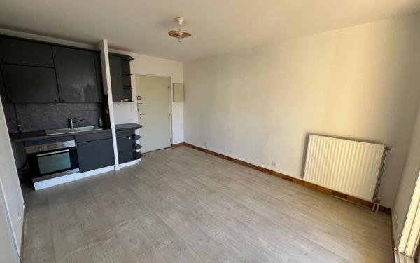 Appartement à vendre    2 pièces • 31 m2 Saint-Cyr-sur-Mer