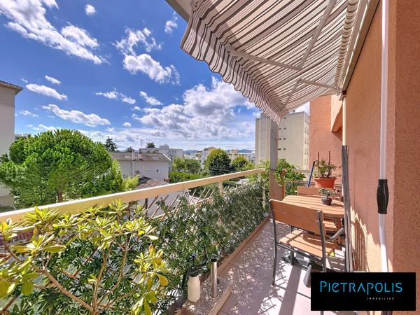 T2 de 45m²  + Cave à Tassin la Demi Lune