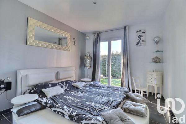 Maison à vendre 4 pièces 95 m² Pierrefeu-du-Var