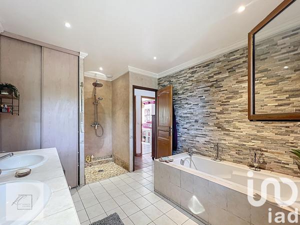 Maison à vendre 6 pièces 132 m² Fayence