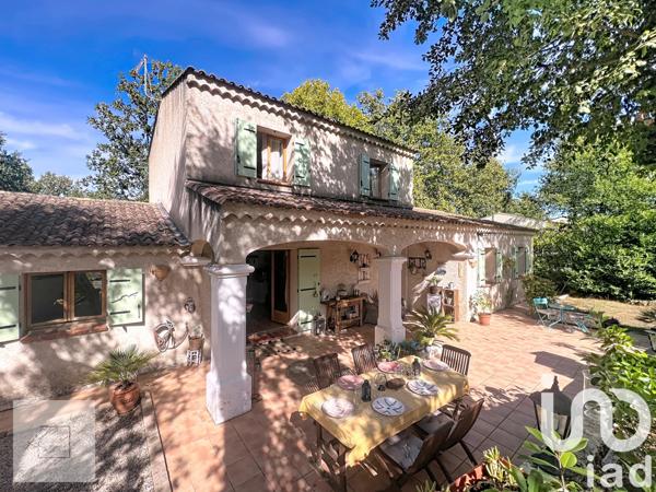 Maison à vendre 6 pièces 132 m² Fayence