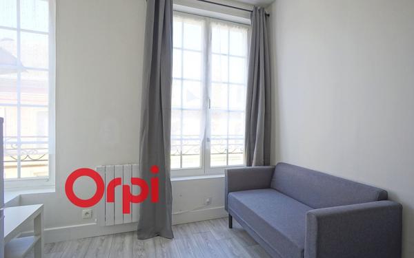 Appartement à louer    1 pièce •  Bernay