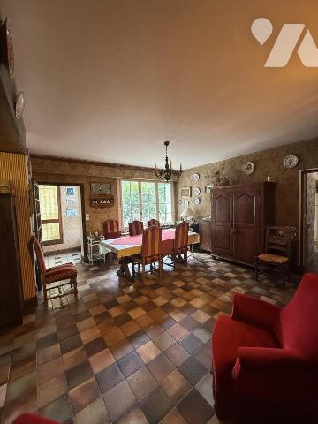 ANGERS CATHO MAISON 5 CH AVEC BEAU JARDIN ET GRAND GARAGE