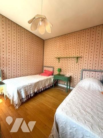 ANGERS CATHO MAISON 5 CH AVEC BEAU JARDIN ET GRAND GARAGE