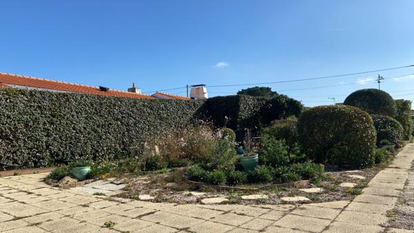 Maison Saint Hilaire De Riez proche forêt - 123 m2 avec 2 ch garage + dépendance : chambre/salle d'eau/WC indépendant + atelier