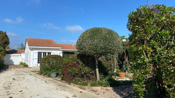 Maison Saint Hilaire De Riez proche forêt - 123 m2 avec 2 ch garage + dépendance : chambre/salle d'eau/WC indépendant + atelier