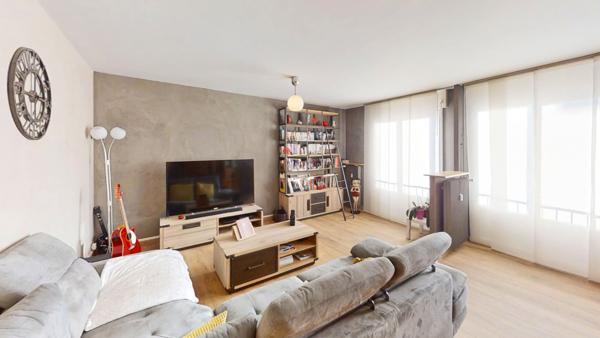 Superbe T6 de 136 m2 proche centre ville de BELFORT