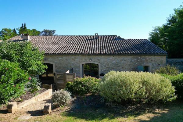 Vente Maison de luxe Uzès 10 Pièces 380 m²