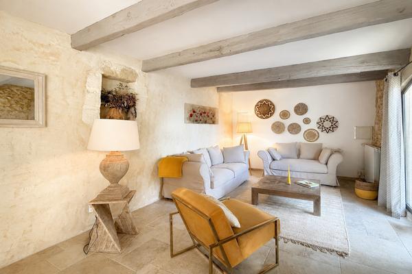 Vente Maison de luxe Uzès 10 Pièces 380 m²