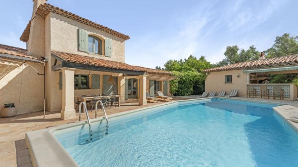 Vente Maison provençale de luxe La Croix-Valmer 6 Pièces 185 m²