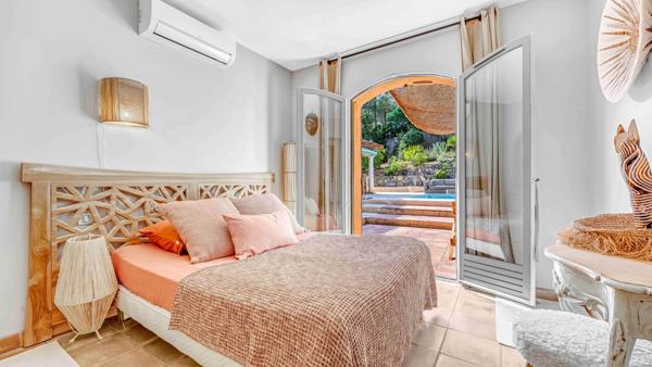 Vente Maison provençale de luxe La Croix-Valmer 6 Pièces 185 m²