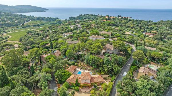 Vente Maison provençale de luxe La Croix-Valmer 6 Pièces 185 m²