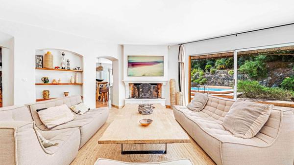 Vente Maison provençale de luxe La Croix-Valmer 6 Pièces 185 m²