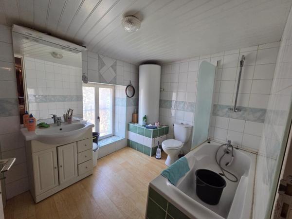 Maison 2 chambres cour cave