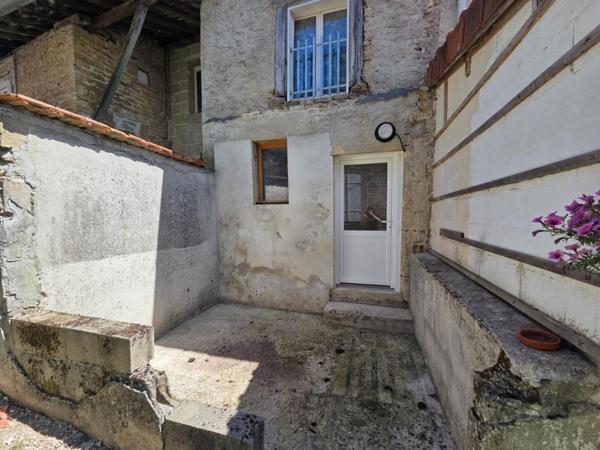 Maison 2 chambres cour cave