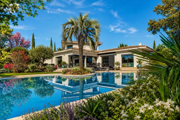 Vente Maison de luxe Aix-en-Provence 6 Pièces 330 m²