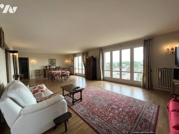 REIMS - Appartement Type 6 avec balcon et garage