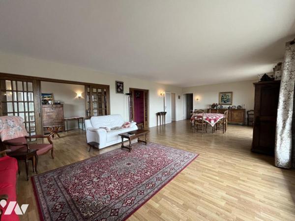 REIMS - Appartement Type 6 avec balcon et garage