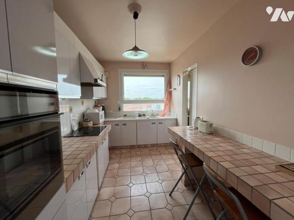 REIMS - Appartement Type 6 avec balcon et garage