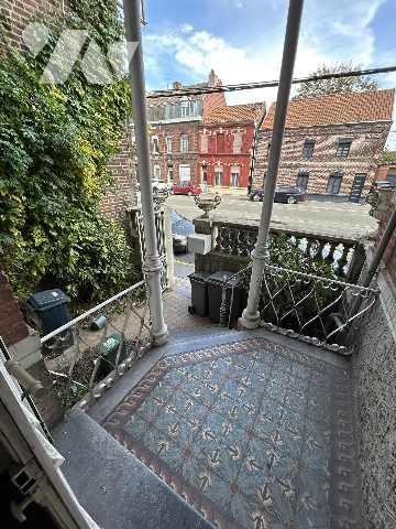 À Vendre à ANZIN limitrophe VALENCIENNES– Maison de Maître avec Fort Potentiel d'environ 275 m²