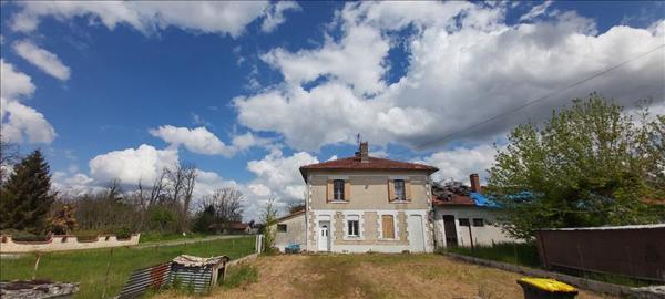 Maison à vendre |  Les Églisottes-et-Chalaures |  7 pièces | 152 m²