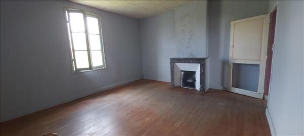 Maison à vendre |  Les Églisottes-et-Chalaures |  7 pièces | 152 m²