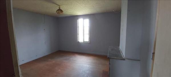 Maison à vendre |  Les Églisottes-et-Chalaures |  7 pièces | 152 m²