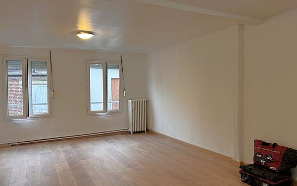 Appartement à louer    1 pièce •  Beauvais