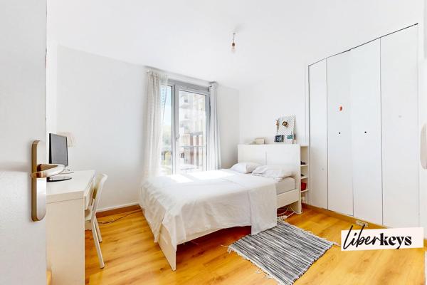 Appartement 5 pièces 93 m² avec balcon, cave et parking – Colombes centre, gare à 10 min)