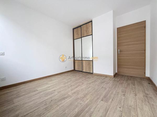 Vente Appartement 4 pièces 92 m2 à Reims