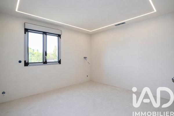 Maison à vendre 5 pièces 141 m² Pontault-Combault