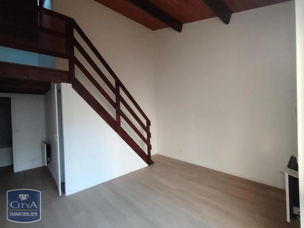 Appartement à louer 1 pièce 27.33m²