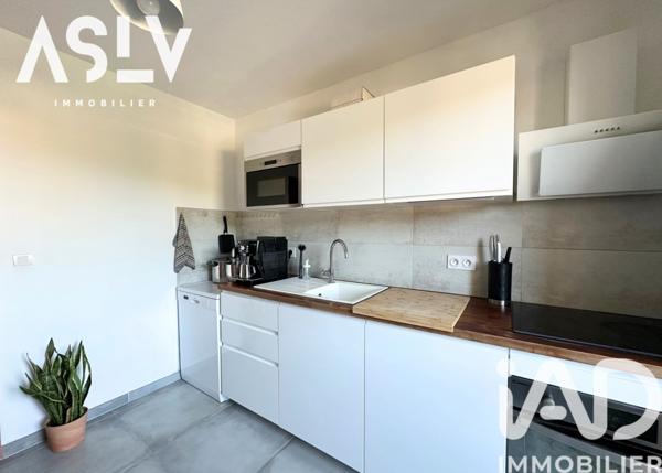 Appartement à vendre 3 pièces 63 m² Saint-Cyr-sur-Mer