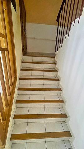 Vente                                                      Immeuble
                        
                     7 pièces                      178 m2                     à Raon-l'Étape