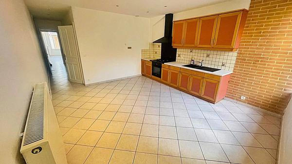 Vente                                                      Immeuble
                        
                     7 pièces                      178 m2                     à Raon-l'Étape