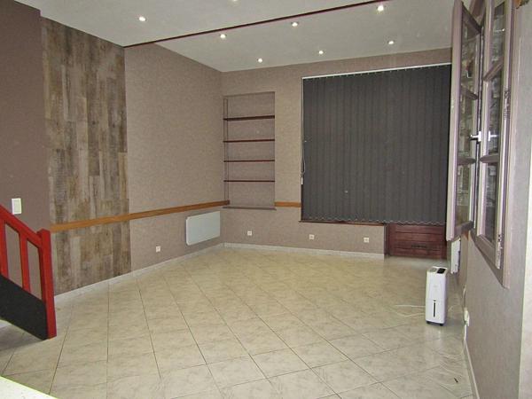 Vente                                                      Immeuble
                        
                     7 pièces                      178 m2                     à Raon-l'Étape