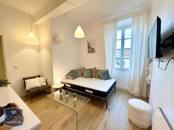 Appartement à louer 1 pièce 15.54m²
