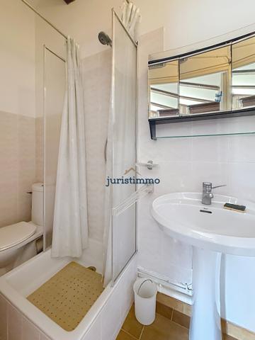 À 300 m du centre de Vaison – Maison avec jardin & piscine