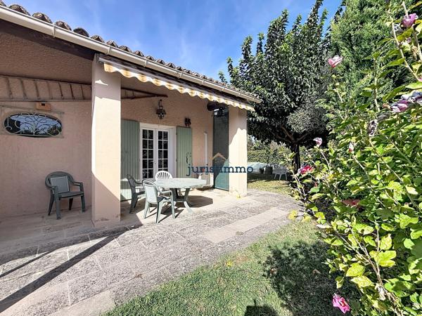 À 300 m du centre de Vaison – Maison avec jardin & piscine