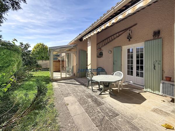 À 300 m du centre de Vaison – Maison avec jardin & piscine