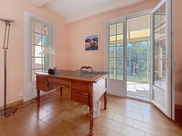 À 300 m du centre de Vaison – Maison avec jardin & piscine