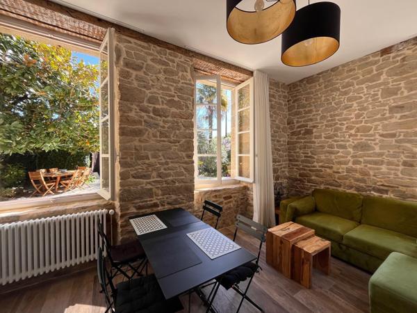 A VENDRE – Propriété d’exception à vendre à SAINT GOUSTAN