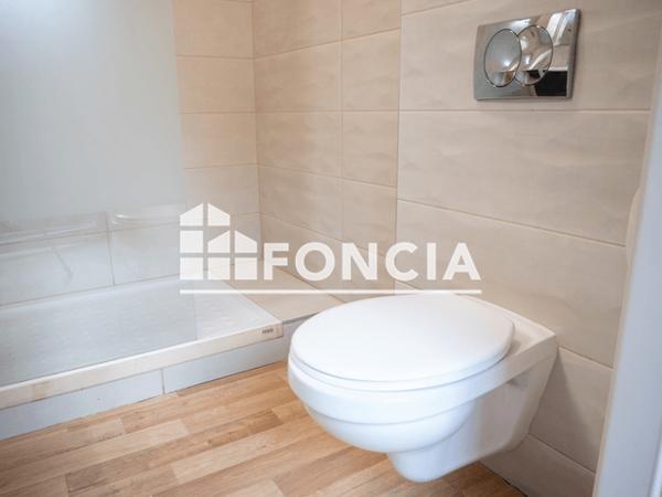 Location Studio meublé 33.7 m² - 138 RUE DE STRASBOURG - 3 RUE DES OISEAUX Mulhouse 68200