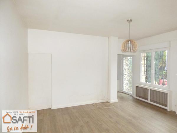 DANS UN QUARTIER PRISE ET RECHERCHE