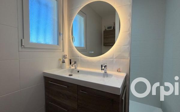 Maison à vendre    4 pièces •  Saint-Martin-de-Crau