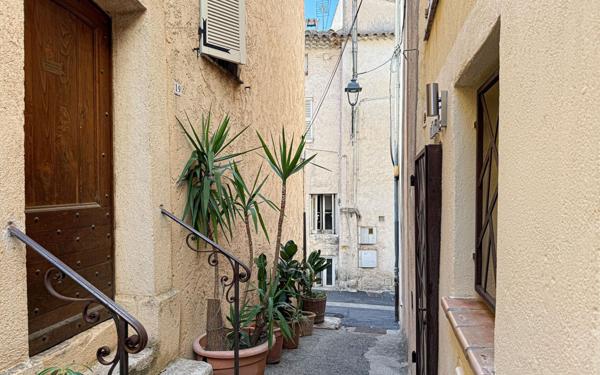 Appartement à vendre    3 pièces • 51,57 m2 Le Cannet