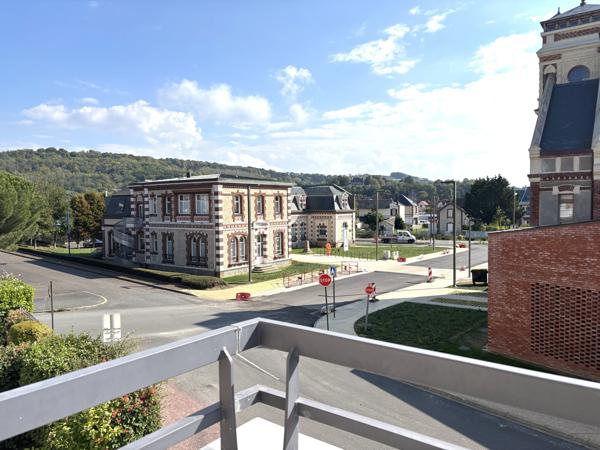 Port Guillaume - Coquet appartement 2 pièces exposé plein Sud