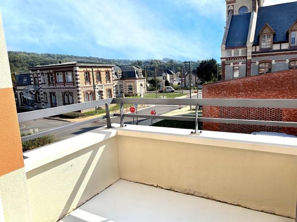 Port Guillaume - Coquet appartement 2 pièces exposé plein Sud