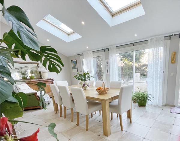 Mas à Lattes (VIDEO 4K SUR DEMANDE)